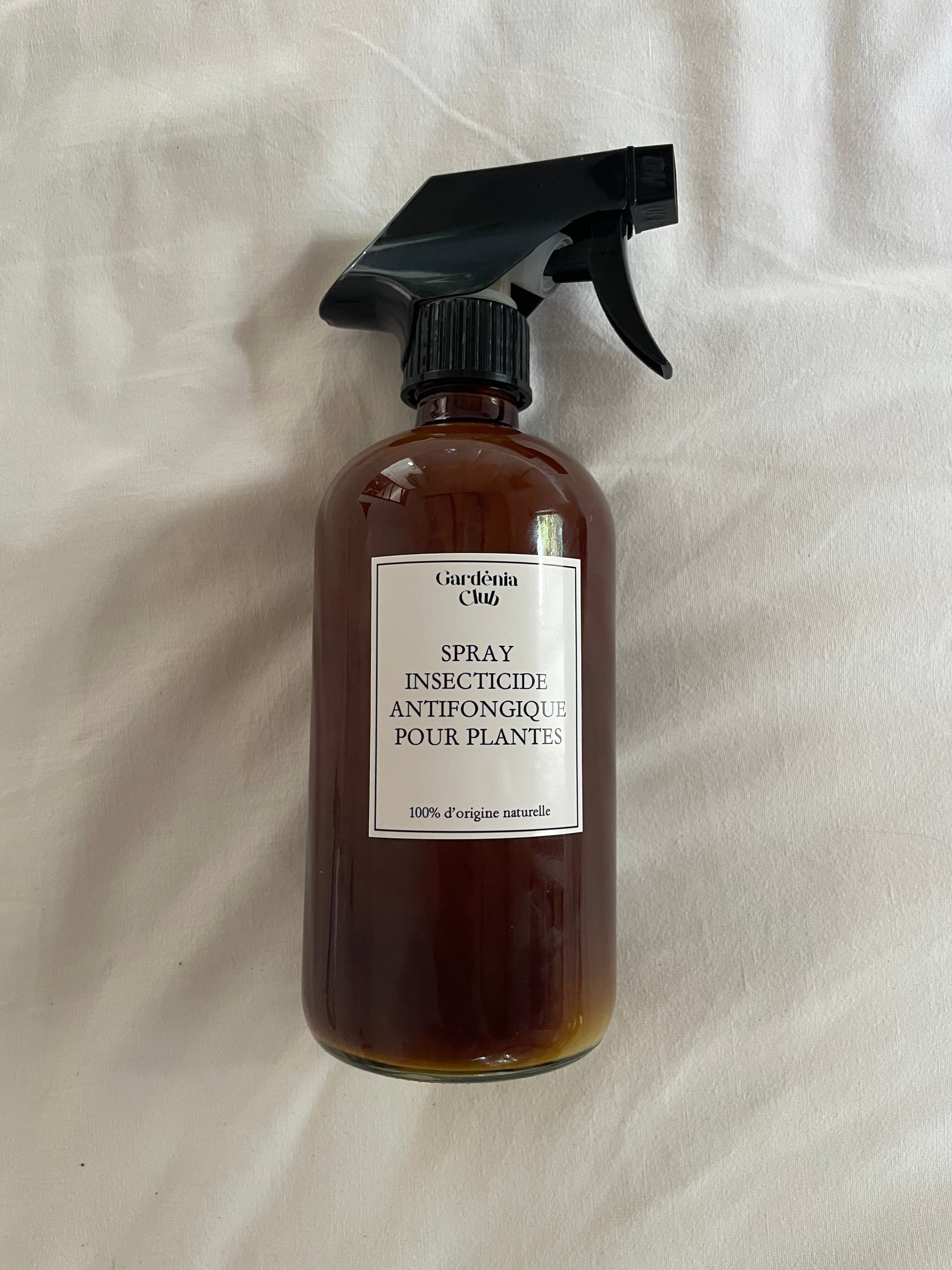 Spray Insecticide Antifongique pour plantes