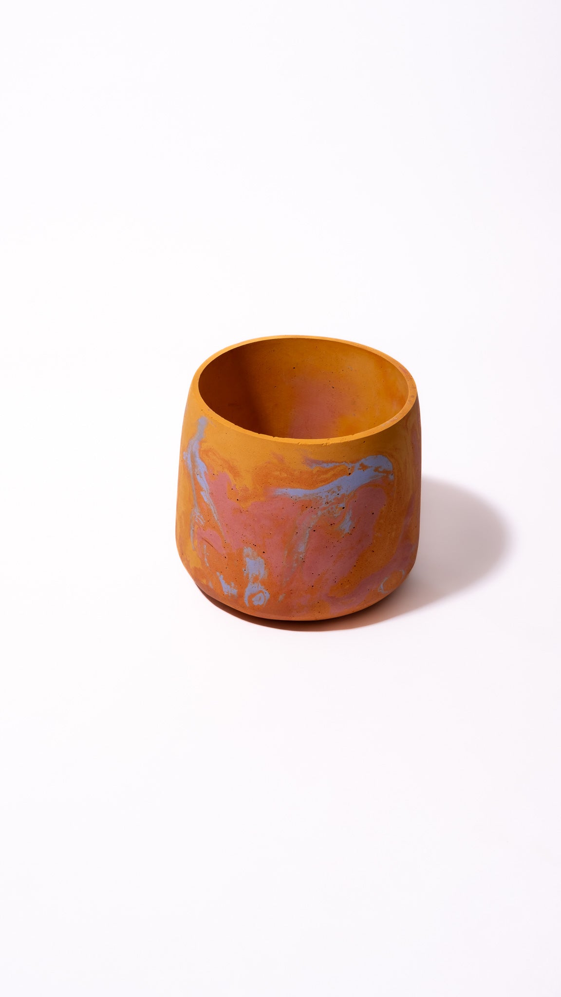 Pot Nuances de rouge, orange, jaune et bleu - BIG MATERA