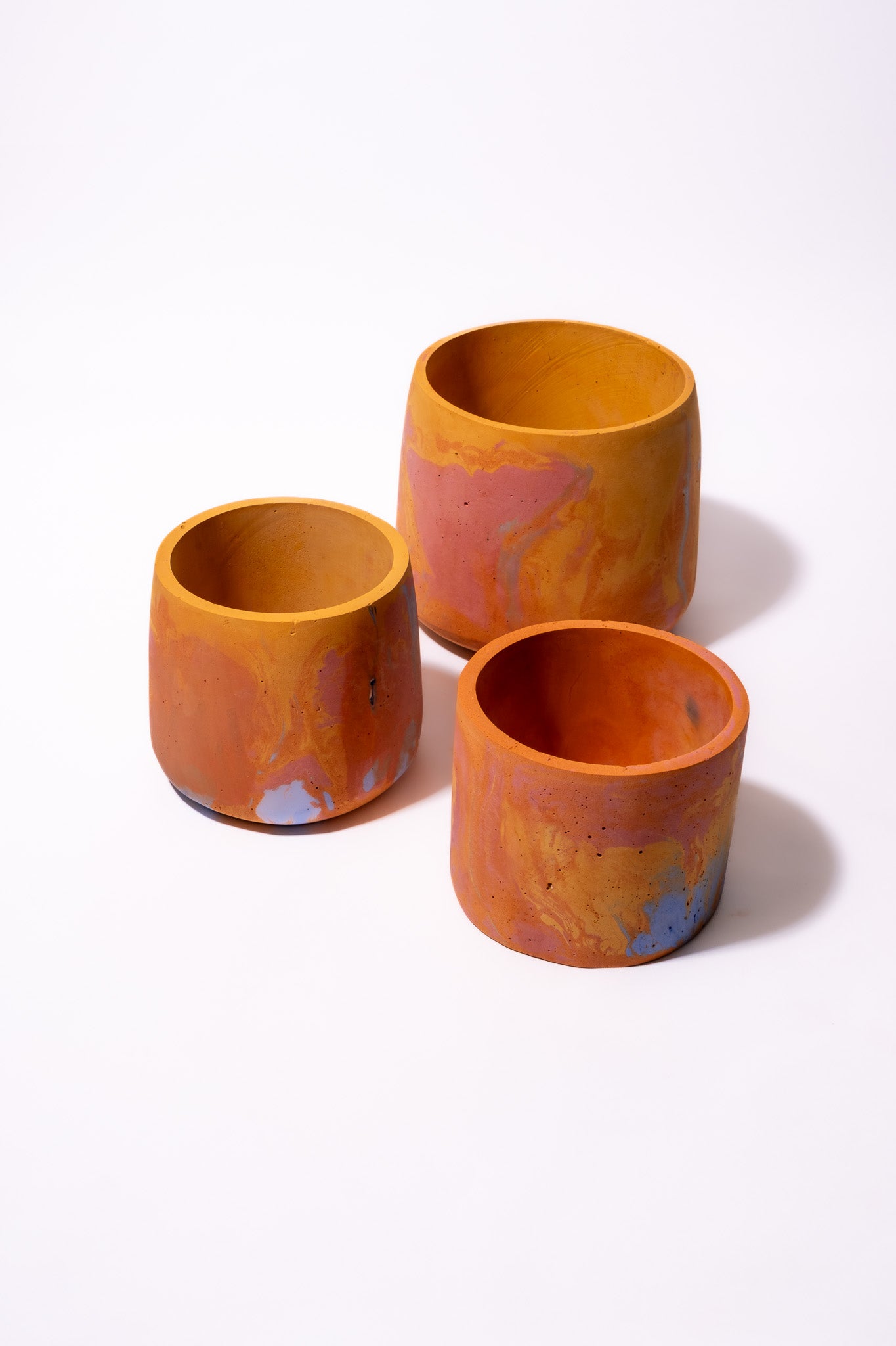 Pot Nuances de orange,jaune, rouge et bleu - BERGAME